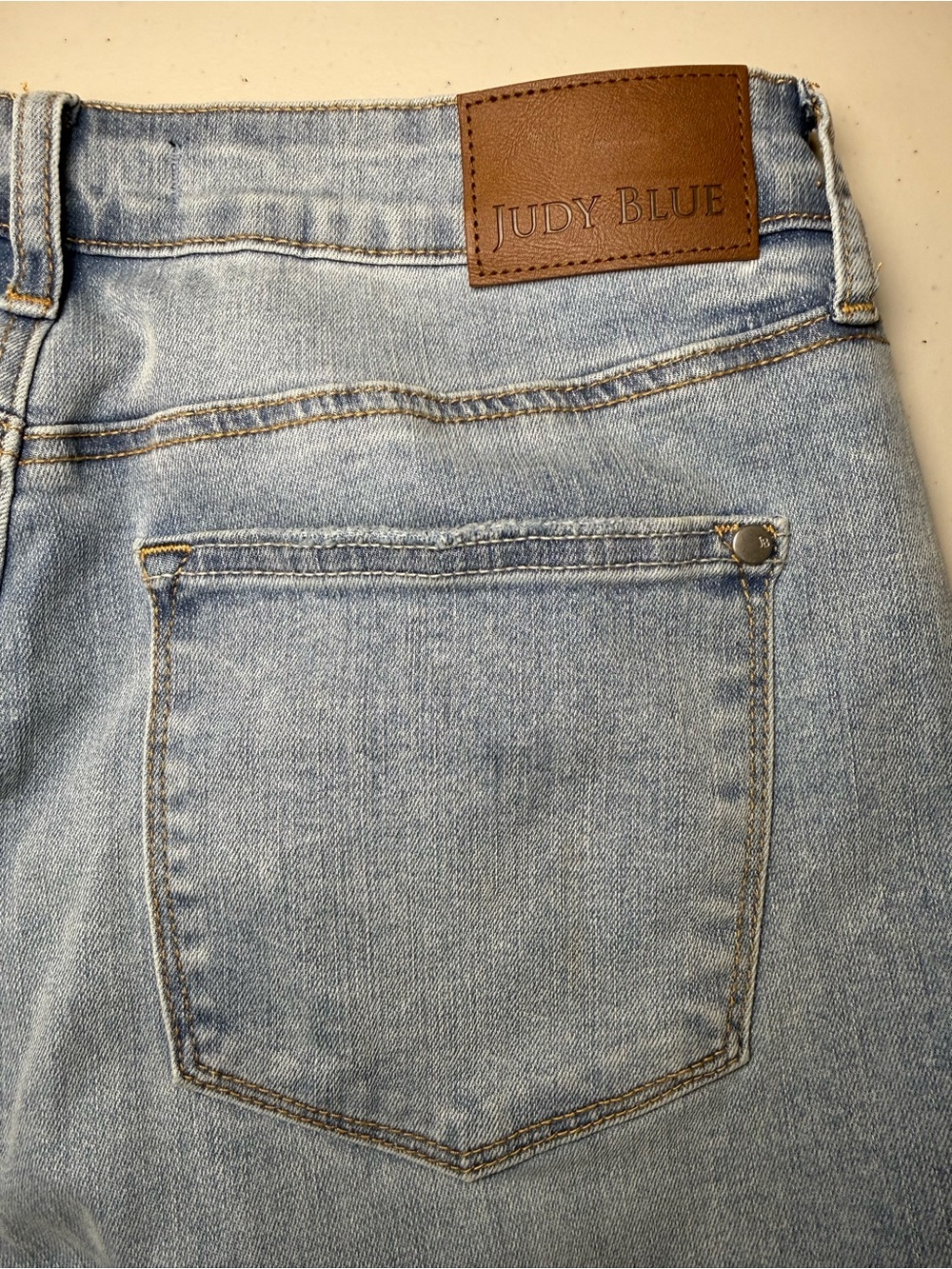 Judy Blue Light Blue Mid-Rise Boyfriend Women's Jeans Denim - Picture 2 of 16